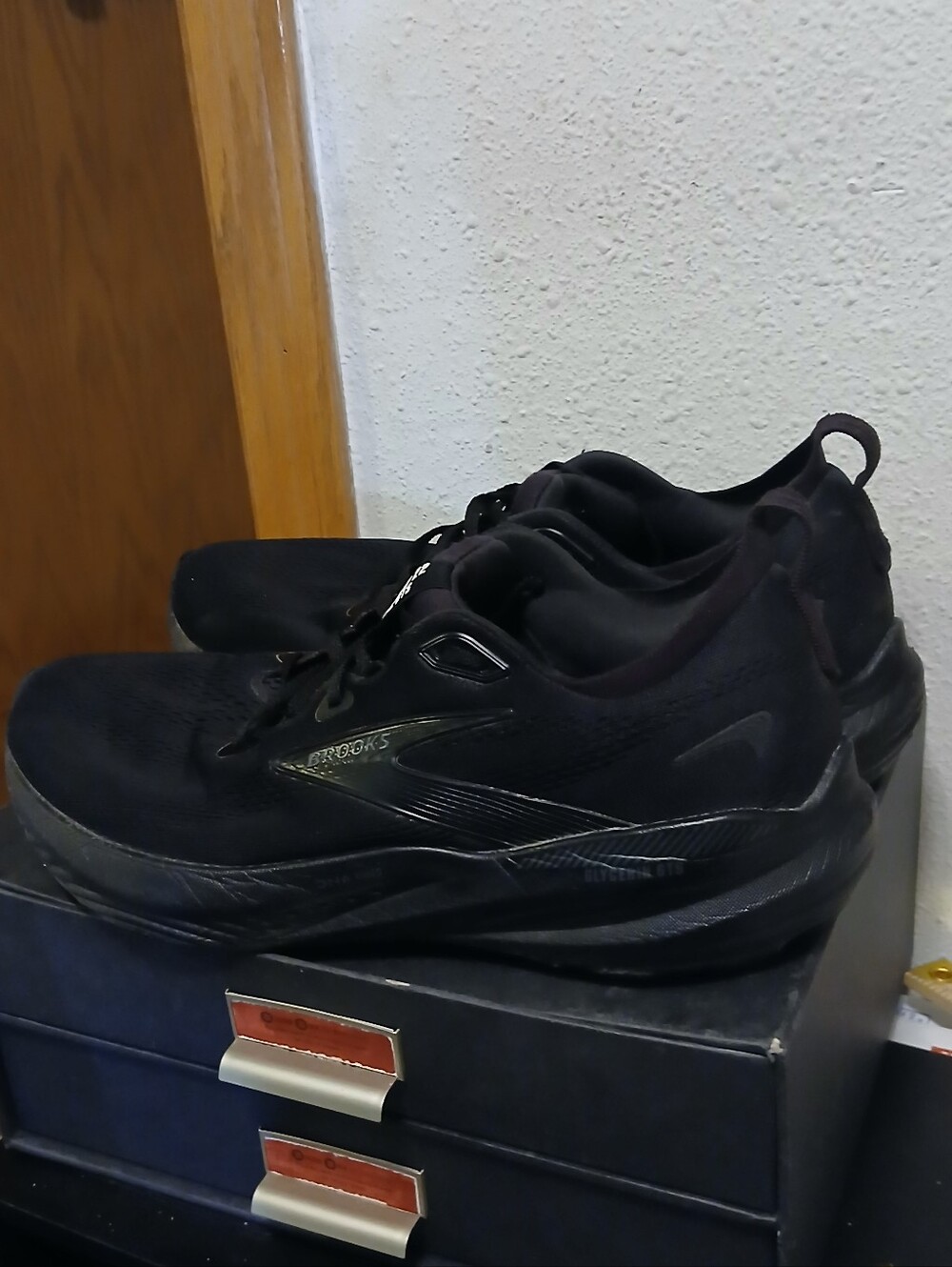 Brooks Glycerin GTS 22 Black Running Shoes Men’s Size 13 Medium